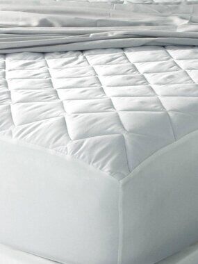 NWOT Quince Essential Plush Mattress Pad/Cove Full White Cotton Down Alternative